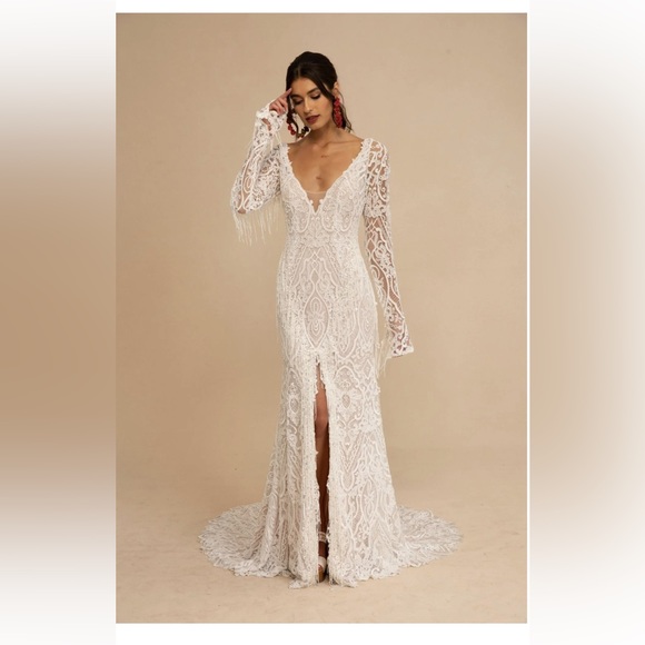 Tara Lauren Russo Gown - Picture 2 of 16